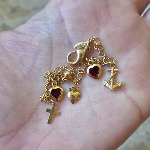 Vintage Avon Gold Heart Charm Bracelet